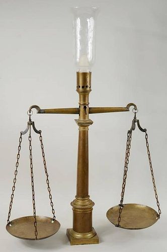 BRASS BALANCE SCALE CANDLE HOLDERBrass 383bfe