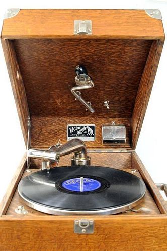  VICTOR TALKING MACHINE PHONOGRAPH Victor 383c8a