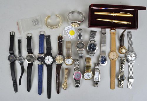 LARGE LOT CONTEMPORARY WRISTWATCHESincluding 382aa7
