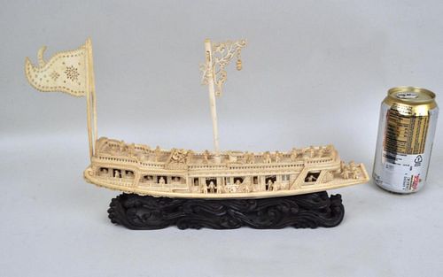 CARVED CHINESE PLEASURE BOAT STANDwith 382c6e