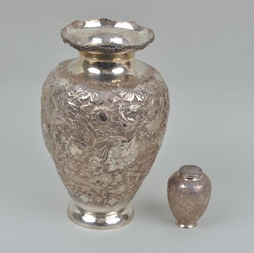 TWO PERSIAN ENGRAVED SILVER ITEMScomprising 383227