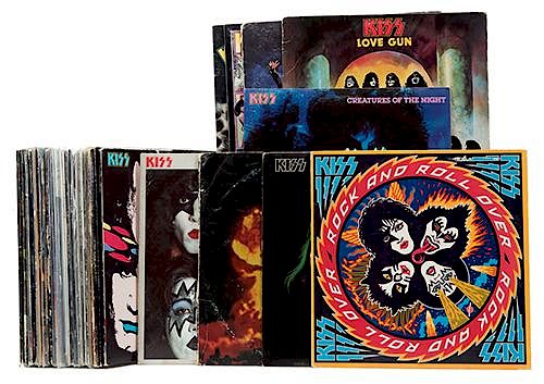 COLLECTION OF 38 KISS LPS AND 45S  386967