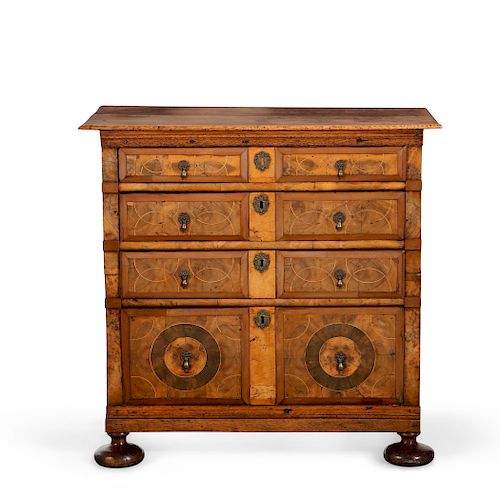 A WILLIAM AND MARY STYLE CHEST 384f22