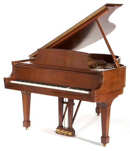 STEINWAY SONS MODEL M GRAND PIANO  387d30