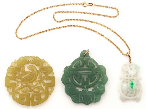 3 CHINESE CARVED JADE PENDANTS1st 3880a6