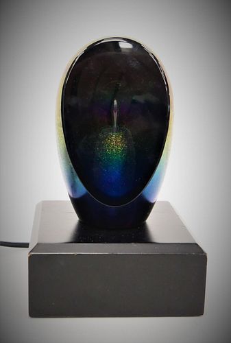 SIGNED IRIDESCENT ART GLASS PAPERWEIGHT 38c0fa