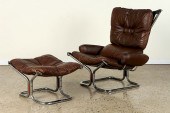 BROWN LEATHER LOUNGE CHAIR   38a08b