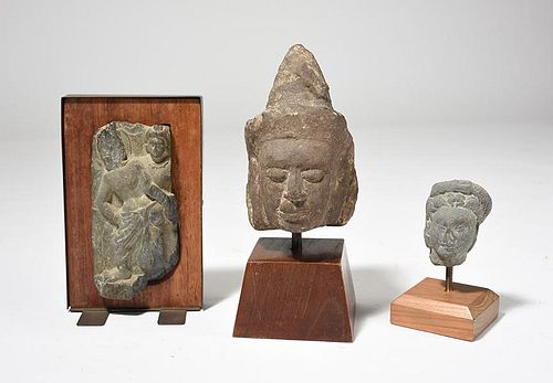 GROUP OF THREE ANCIENT SAND STONE 38a4e2