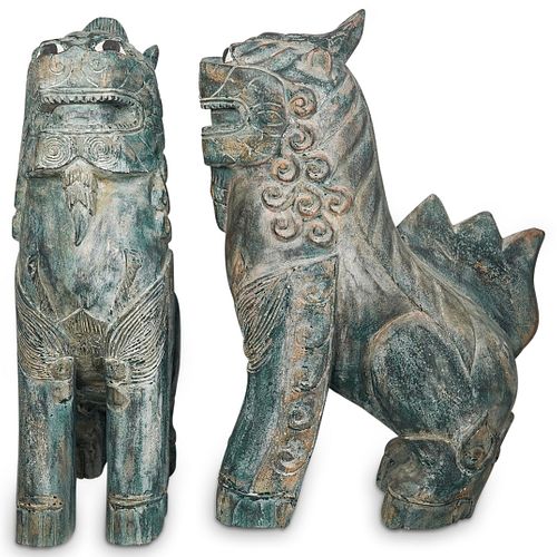 PAIR OF CHINESE CARVED WOOD FOO 38df9a