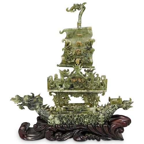 CHINESE CARVED SPINACH JADE BOATDESCRIPTION  38cde6