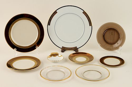 113 PIECES OF PORCELAIN AND GLASS 38ce05