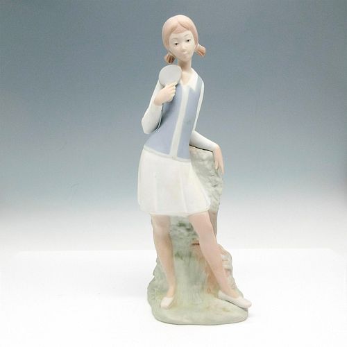 NAO BY LLADRO PORCELAIN FIGURINE  38f84d