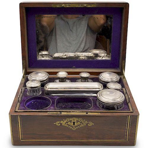 19TH CENT TRAVELING VANITY BOXDESCRIPTION  393565