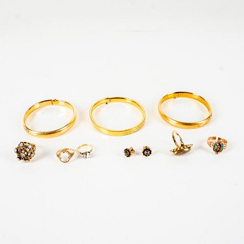9PC GOLD RINGS AND BRACELETS JEWELRY 394d4a