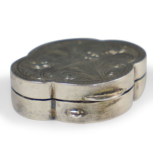 STERLING SILVER ENGRAVED PILL BOXDESCRIPTION  39395d
