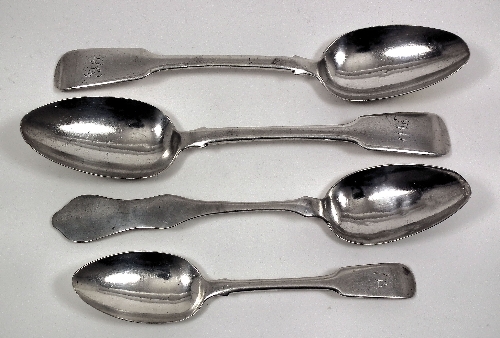 Three early Victorian silver fiddle 39704f
