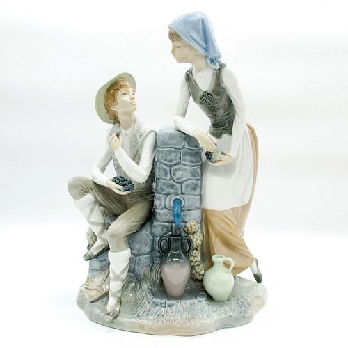 NAO BY LLADRO PORCELAIN FIGURINE  396157