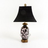 ASIAN STYLE BLACK TABLE LAMP WITH SHAPEOriental