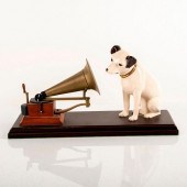 HIS MASTERS VOICE NIPPER 1900-2000