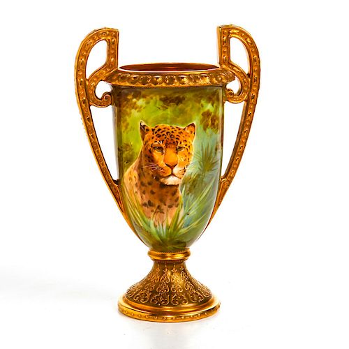 ROYAL DOULTON NEOCLASSICAL LEOPARD 39a8ed