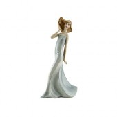 WINDSWEPT HN3027 - ROYAL DOULTON FIGURINEWhat