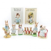 8 BEATRIX POTTER FIGURINES WITH TWO