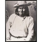 PHOTOGRAPH OF NATIVE AMERICAN GERONIMOBlack