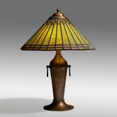 Roycroft Table lamp model 905  39fb32