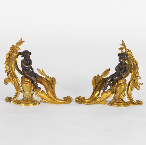 A PAIR OF FRENCH ROCOCO STYLE ORMOLU 3a0c69