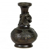 CHINESE BRONZE DRAGON VASE Chinese 3a15eb
