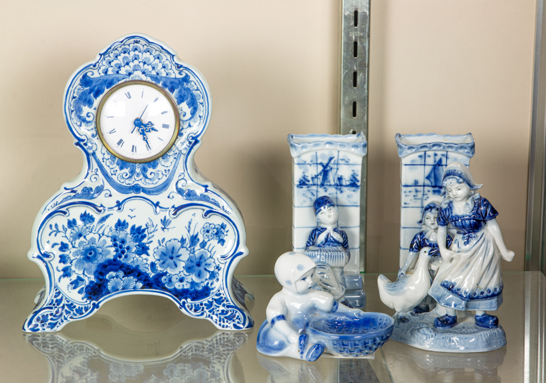  LOT OF 5 DELFT BLUE AND WHITE 3a1ea8