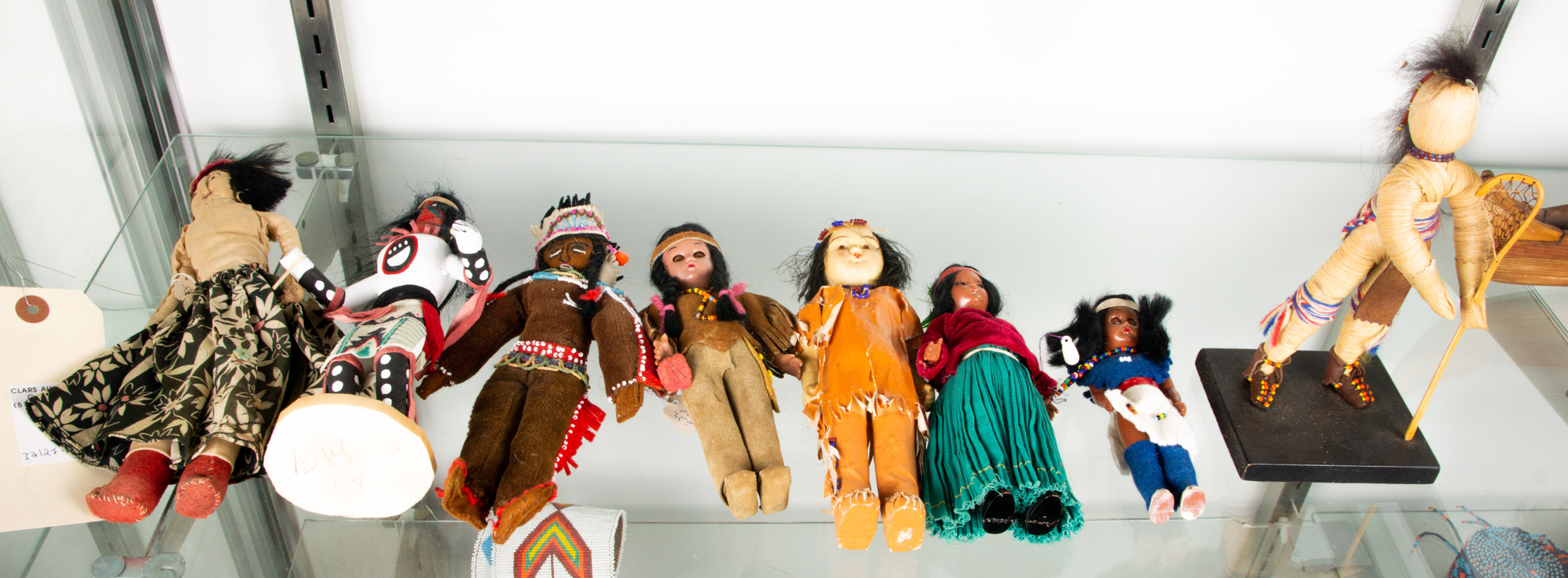  LOT OF 8 NATIVE AMERICAN DOLL 3a3685