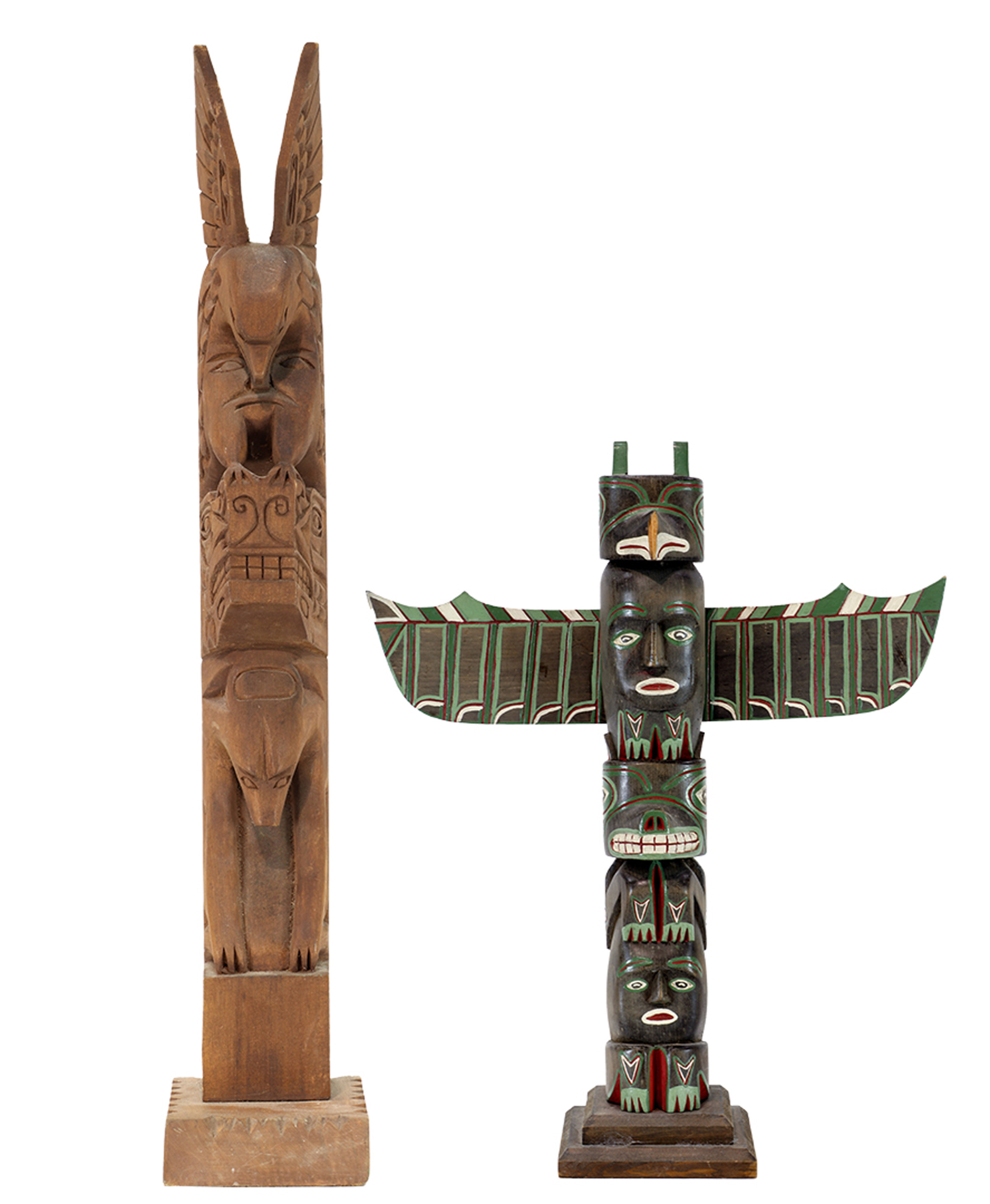 TWO PACIFIC NORTHWESTS TOTEMS  3a3d17