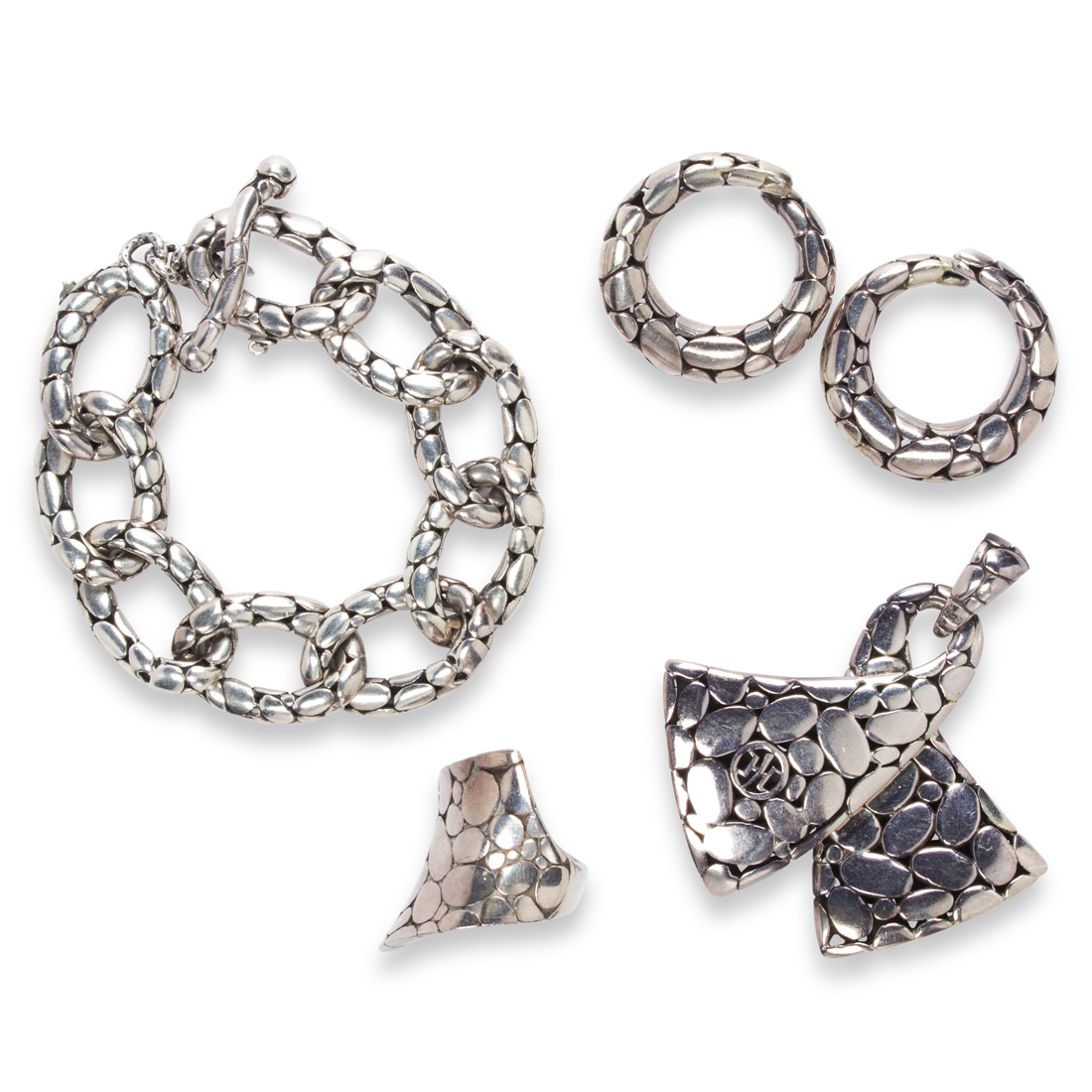 A STERLING SILVER JEWELRY SUITE,