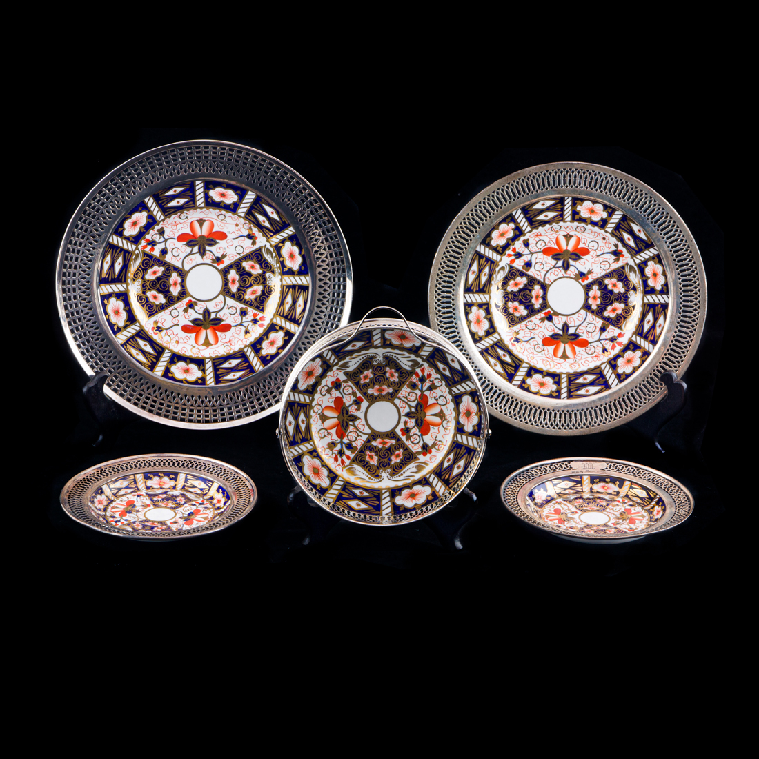  5 PC ROYAL CROWN DERBY TRADITIONAL 3a2351