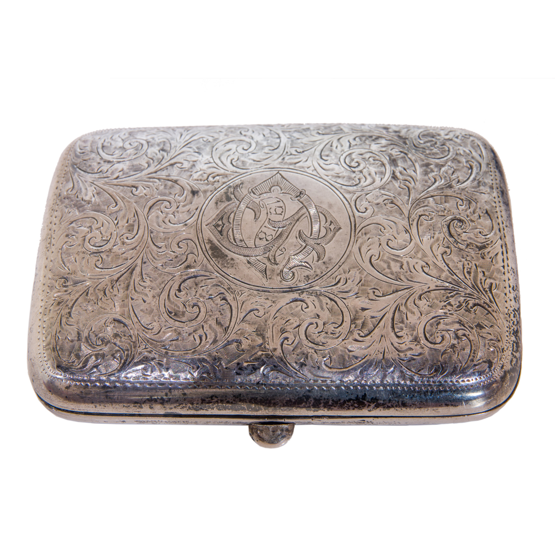 AN ENGLISH STERLING CIGARETTE CASE  3a2b3d