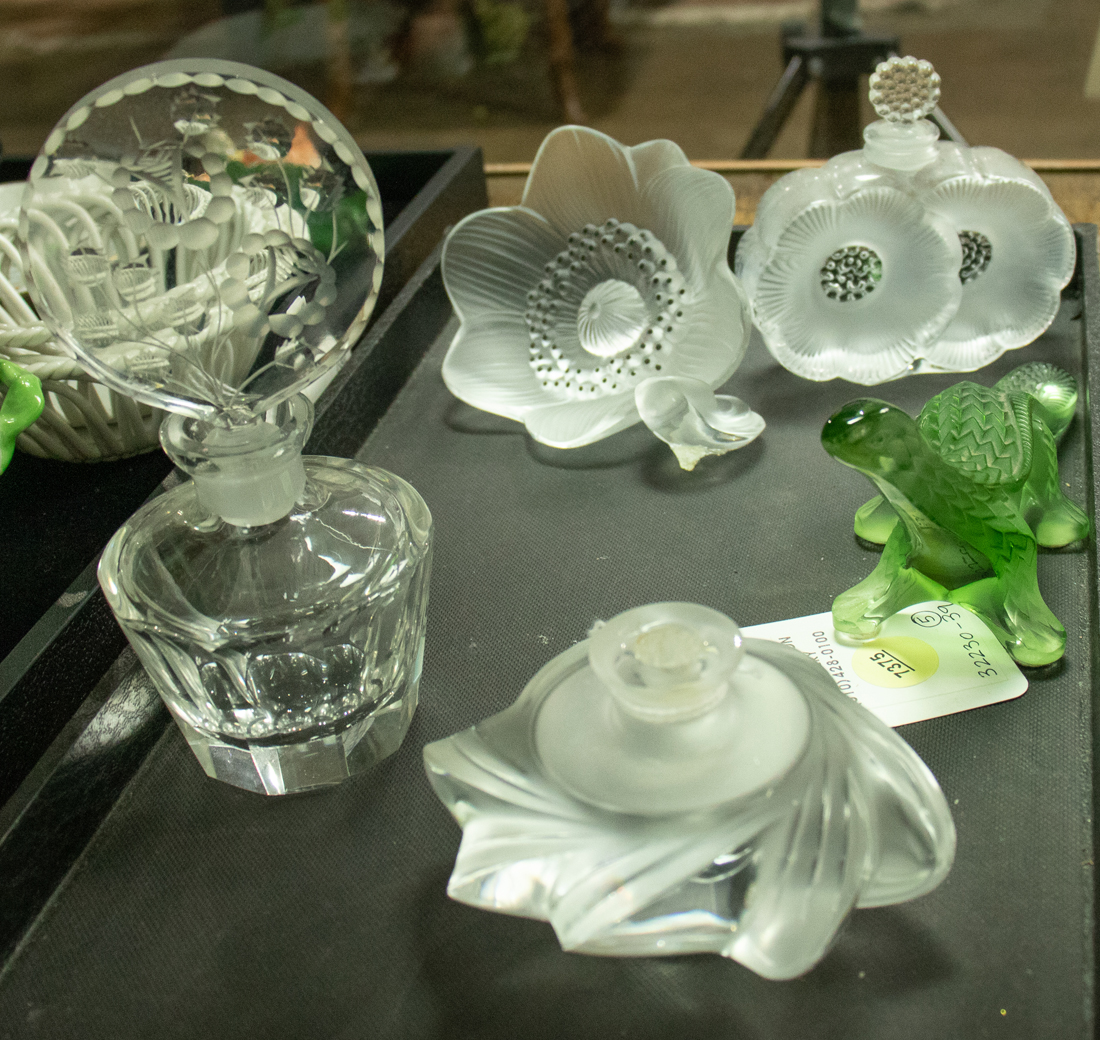  LOT OF 5 LALIQUE GLASS TABLE 3a2d0b