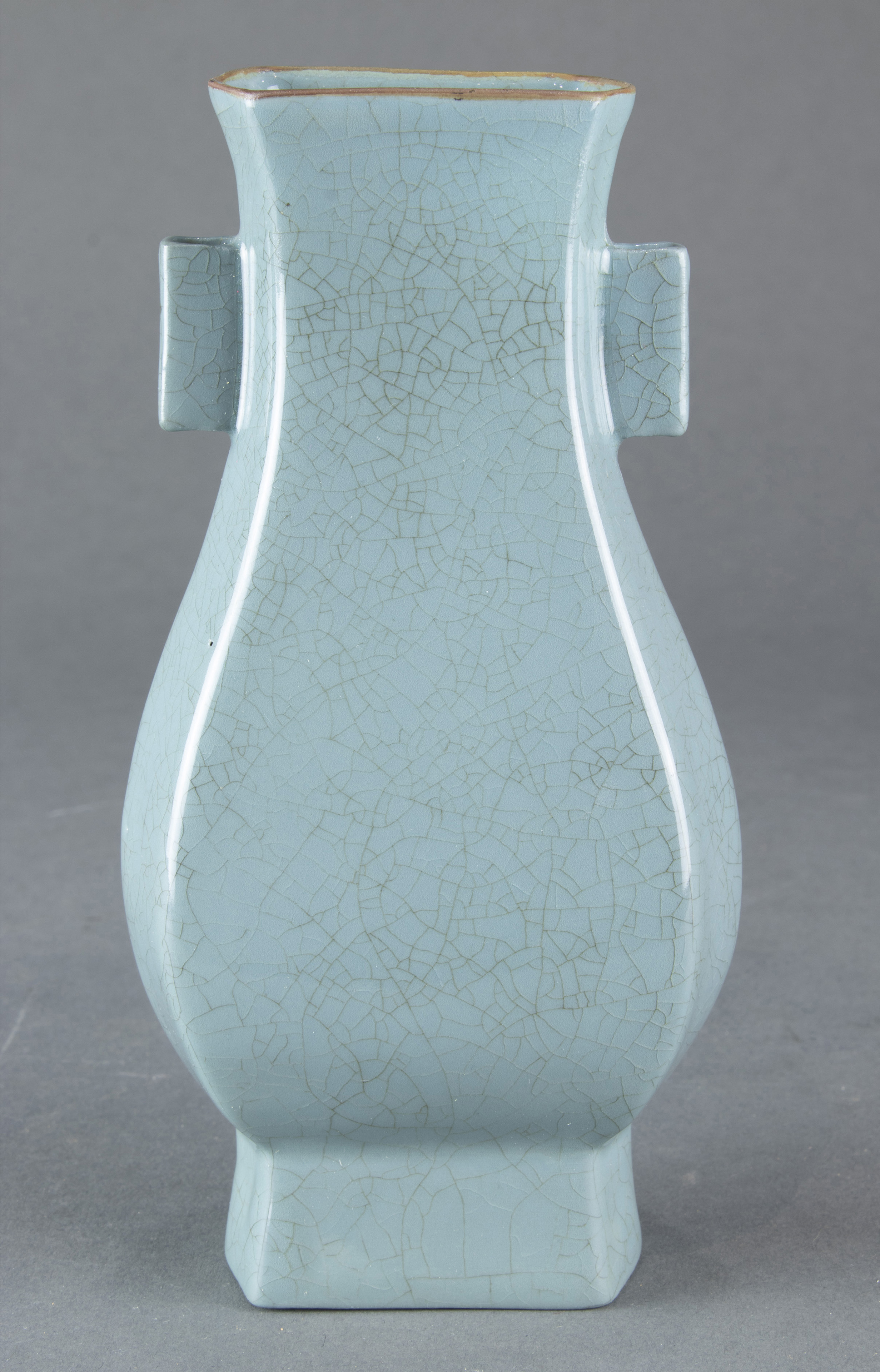 CHINESE SKY BLUE CRACKLE GLAZED 3a6be2