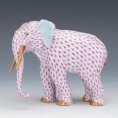 SMALL HEREND ELEPHANT 6H x 7 x 3 ½