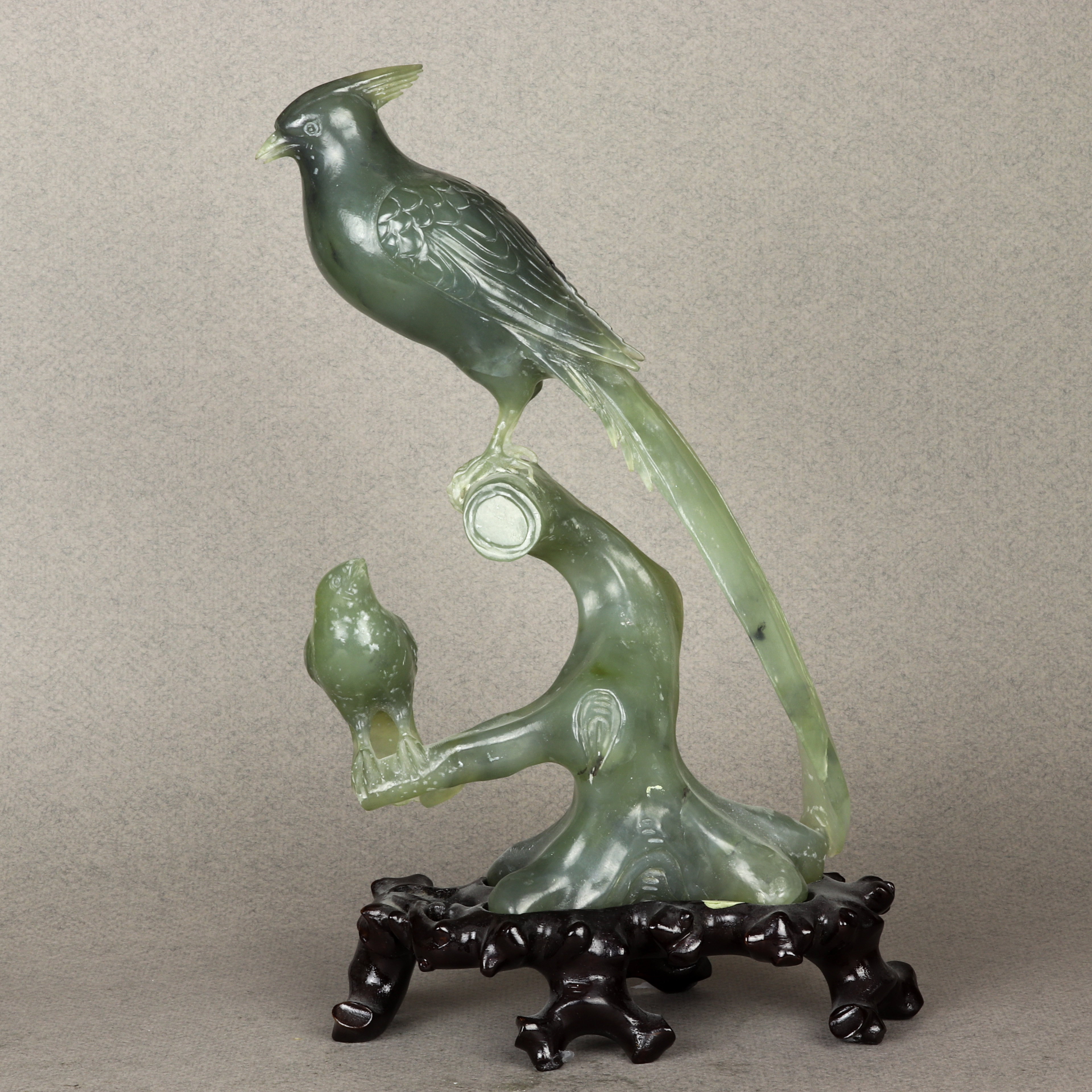 CHINESE GREEN HARDSTONE CARVING 3a5025