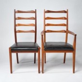 TWO MID 20TH CENTURY TEAK CHAIRSTwo