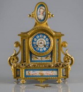 FRENCH LOUIS XV STYLE MANTLE CLOCKA 3a8e2c