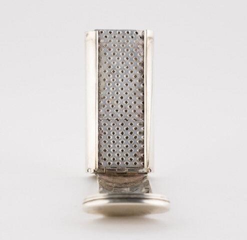 STERLING SILVER NUTMEG GRATER  3a9135