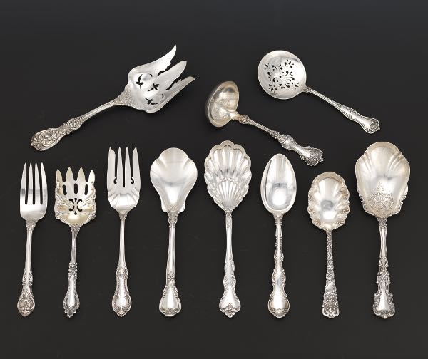 ELEVEN STERLING SILVER TABLEWARE 3a79ab