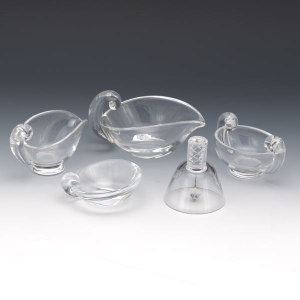FIVE STEUBEN CRYSTAL TABLE ITEMS 3a7b6f
