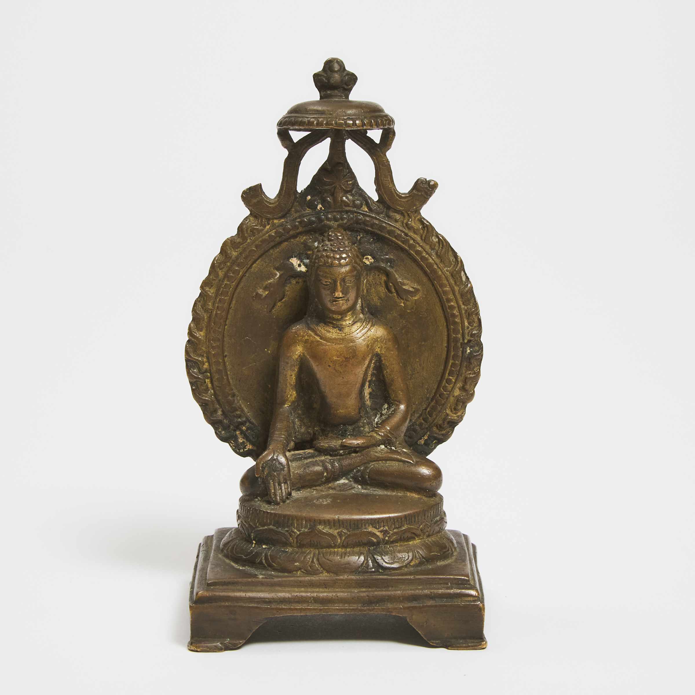 A Nepalese Bronze Figure of Buddha  3ab8ea