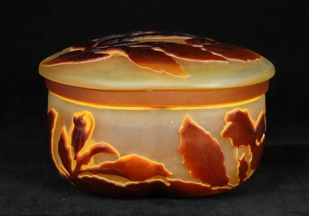 SIGNED GALLE CAMEO GLASS DRESSER 3ad00a
