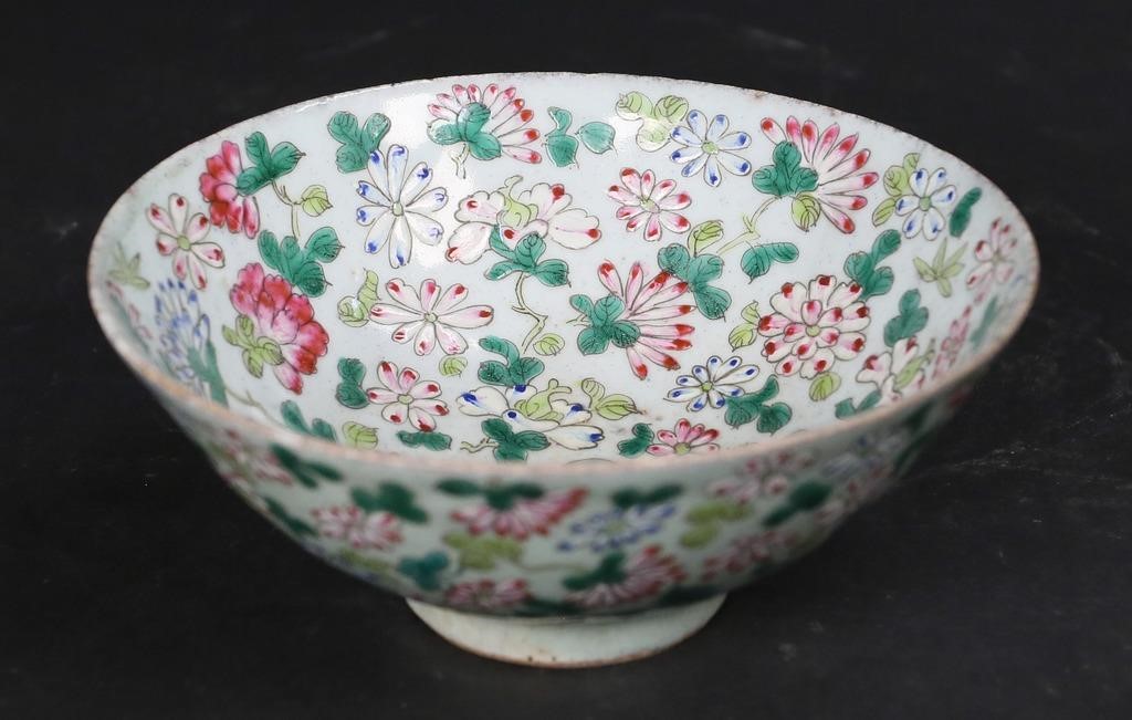 CHINESE EXPORT PORCELAIN BOWLChinese 3ad3ca