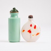 Two Peking Glass Snuff Bottles, 18th/19th