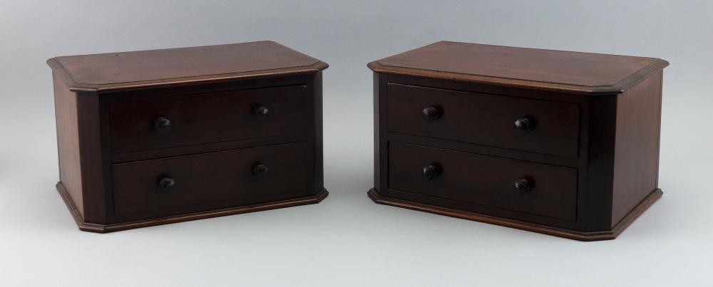 PAIR OF ENGLISH MINIATURE TWO DRAWER 3af68f